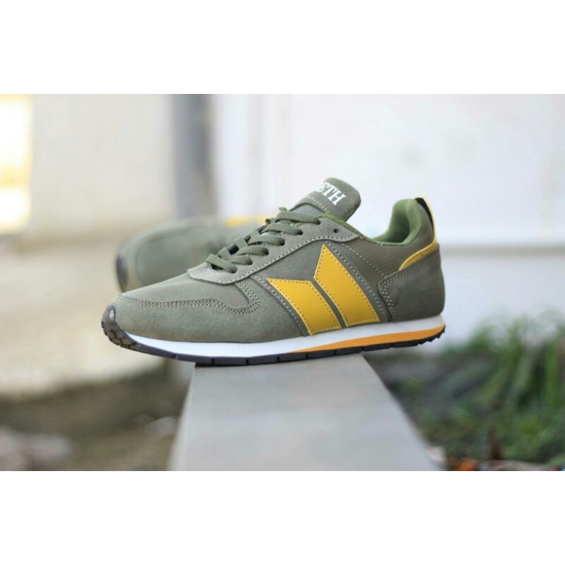 Sepatu Sport Dan Sneaker Pria Macbeth