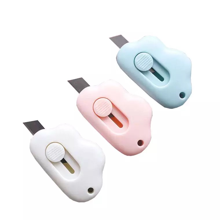 

Cutter Mini Silet Kecil Pisau Pembuka Paket Pemotong Kertas Lucu Portable Bentuk Awan Warna Warni