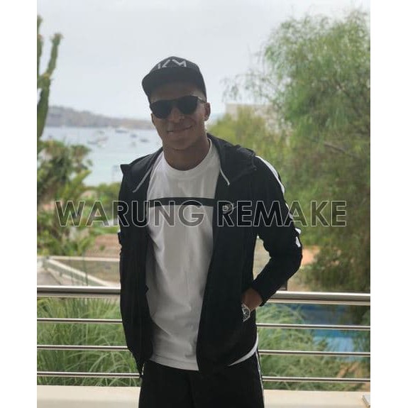 Kaos Tshirt Baju Combed 30S Distro Nike Garis Tengah Aja PSG Mbappe