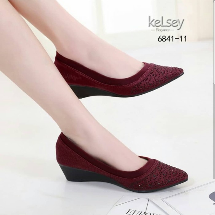Wedges Wanita Ala Korea Tinggi Ori Monna Vania Elegan Suede Unik  IL247 Sepatu Pantopel Js23 Maroon