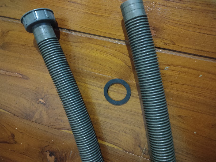 Selang Bak Cuci Piring