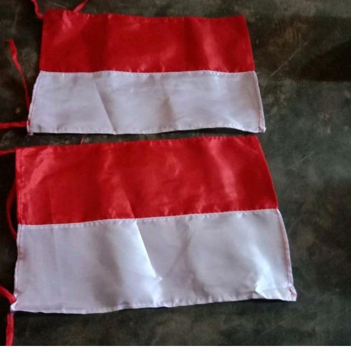 

[✞PROMO✞]BENDERA MERAH PUTIH / UMBUL UMBUL 8 GELOMBANG / BANDIR SPANDUK DIRGAHAYU RI WARNA WARNI