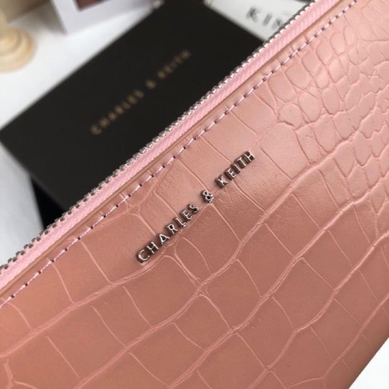 CHARLES &amp; KEITH CROCO MINI LONG WALLET  | CK2-80150950