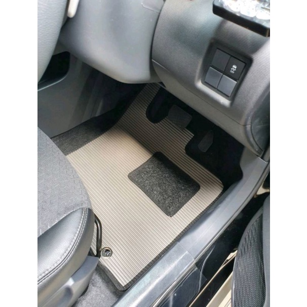 Karpet Daihatsu Rocky