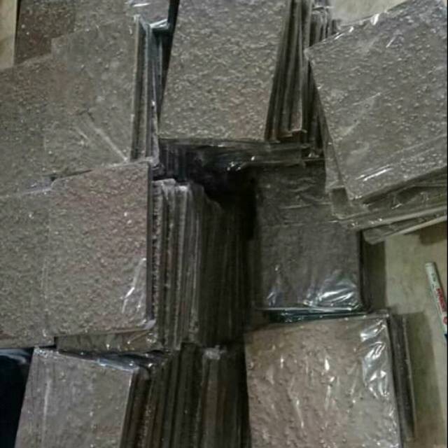 

Coklat blok silverqueen
