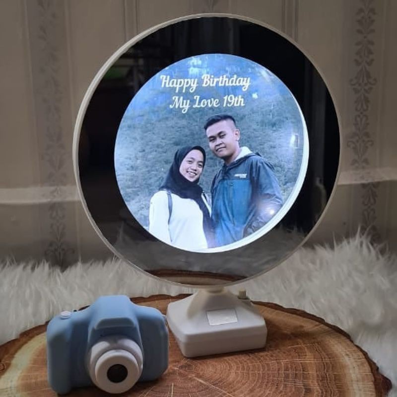 

Cermin Custom / Magic Mirror / Cermin Foto LED /ANNIVERSARY/WEDDING/BIRTHDAY/WISUDA MURAH ANTI PECAH