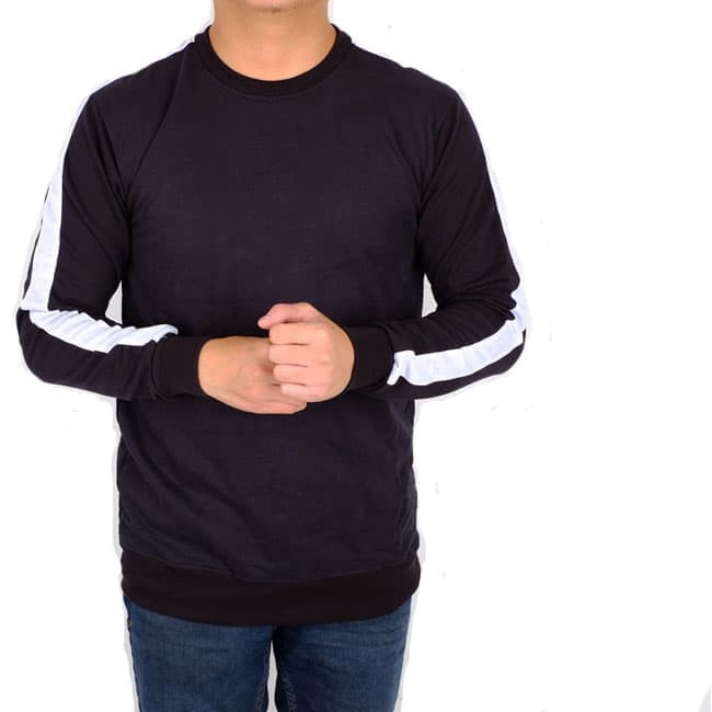 Sweater pria lengan panjang hitam list putih