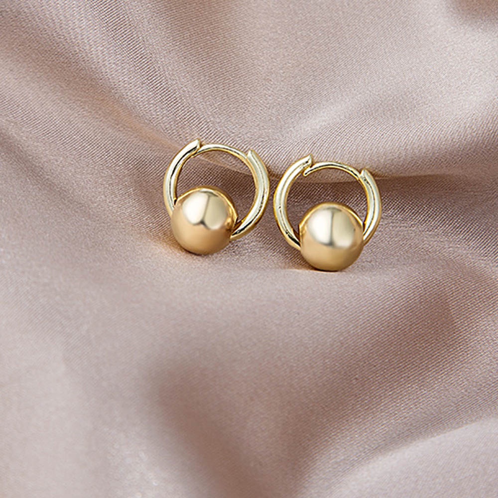 Anting Stud Bentuk Bola Bulat Kecil Bahan Logam Warna Emas Perak Untuk Wanita