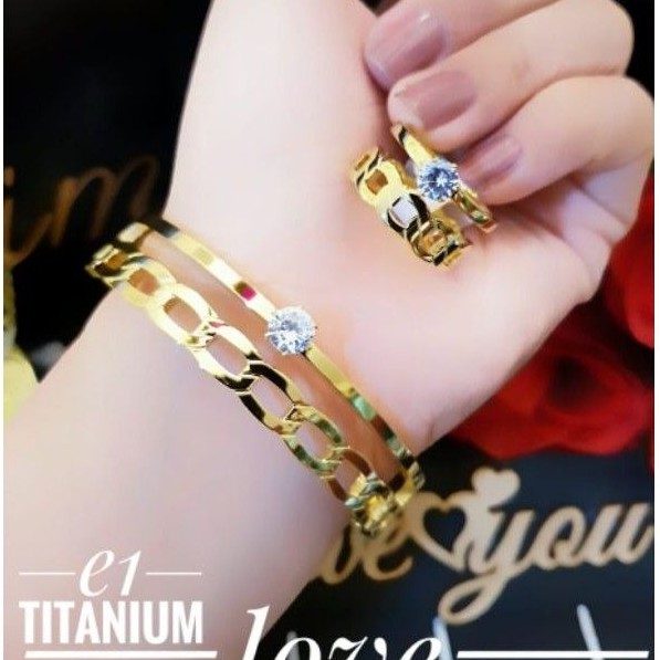 Titanium gelang dan cincin