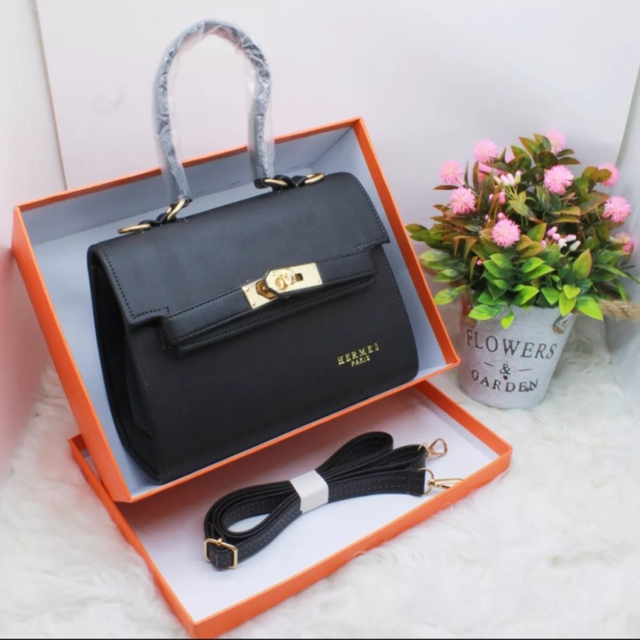 Tas HnM Clutch Salmon Salem Tas Wanita Murah Kado Ultah Unik Cewek Can PROMO DISKON JELLY MURAH I4H8