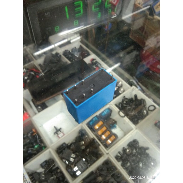 Relay Songle DC 12V 16A Riley 8kaki