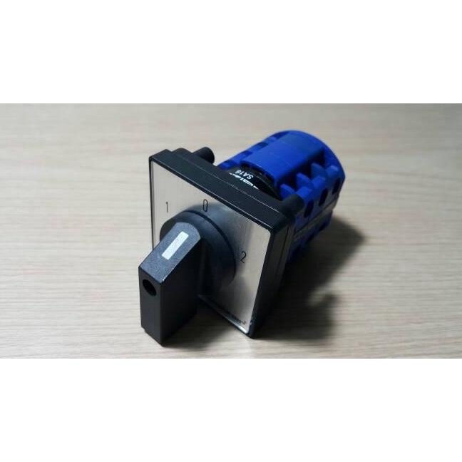 Selector Switch / Rotary Switch Salzer 3P 16A 1-0-2