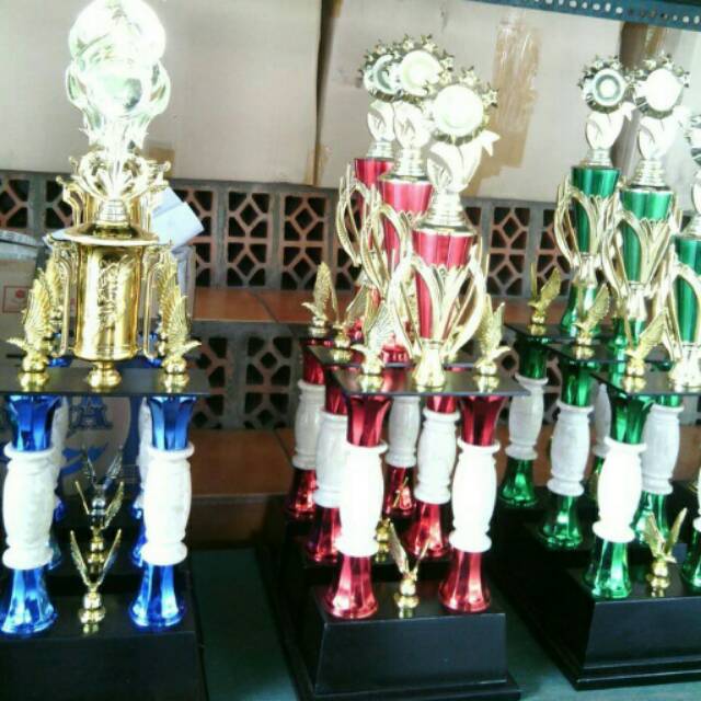 PIALA TROPHY KAKI 2 MARMER PANJANG