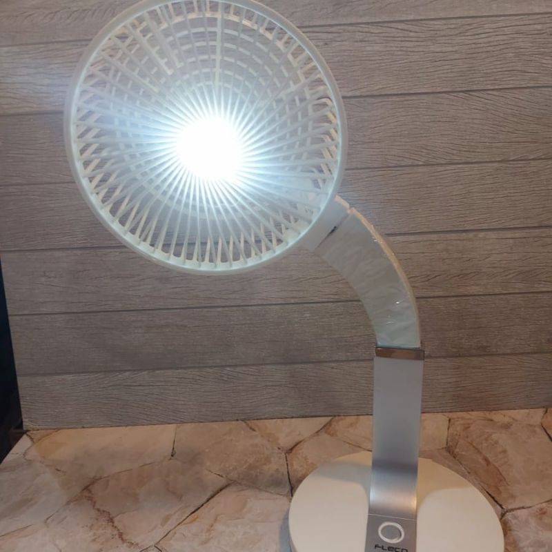 Kipas Lampu USB Fan Lipat Portable 7&quot; Dengan Lampu Belajar Fleco F-2020 Kipas Berdiri