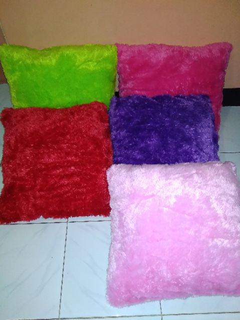 Bantal Sofa Kotak Bahan Rasfur  / Bantal Bulu Rasfur / Bantal Sofa