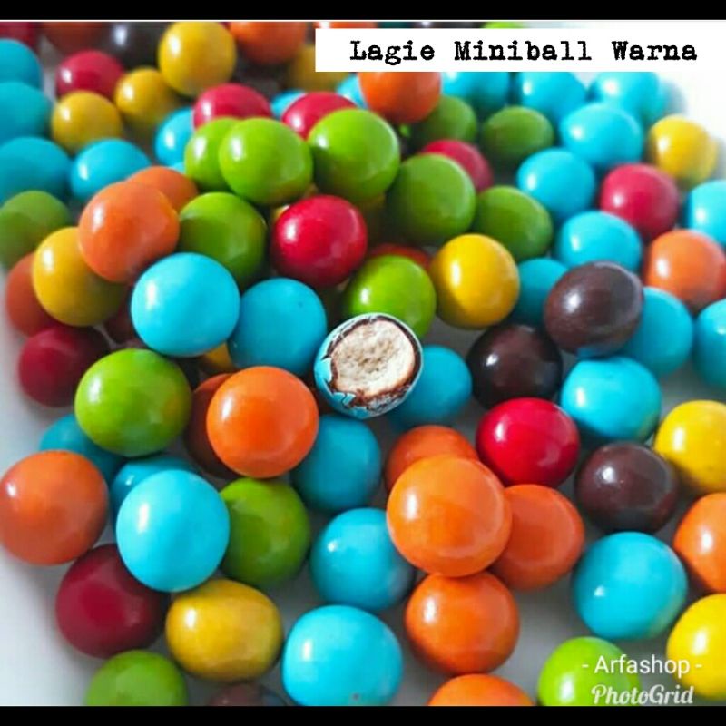 

( 500gr ) L'agie miniball warna-warni permen coklat isi biskuit