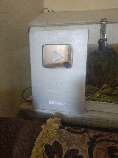 Silver Play Button Youtube Dari Kayu