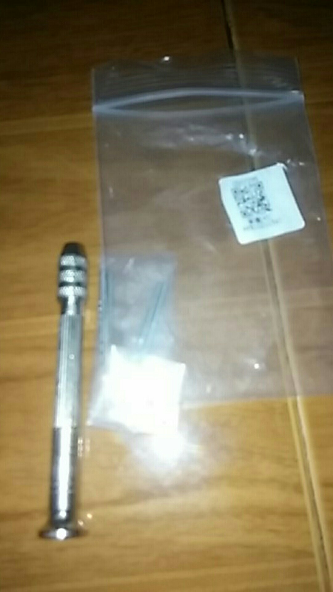 Bor Tangan Mini Presisi Dengan 10pcs Mata Bor Ukuran 9cm