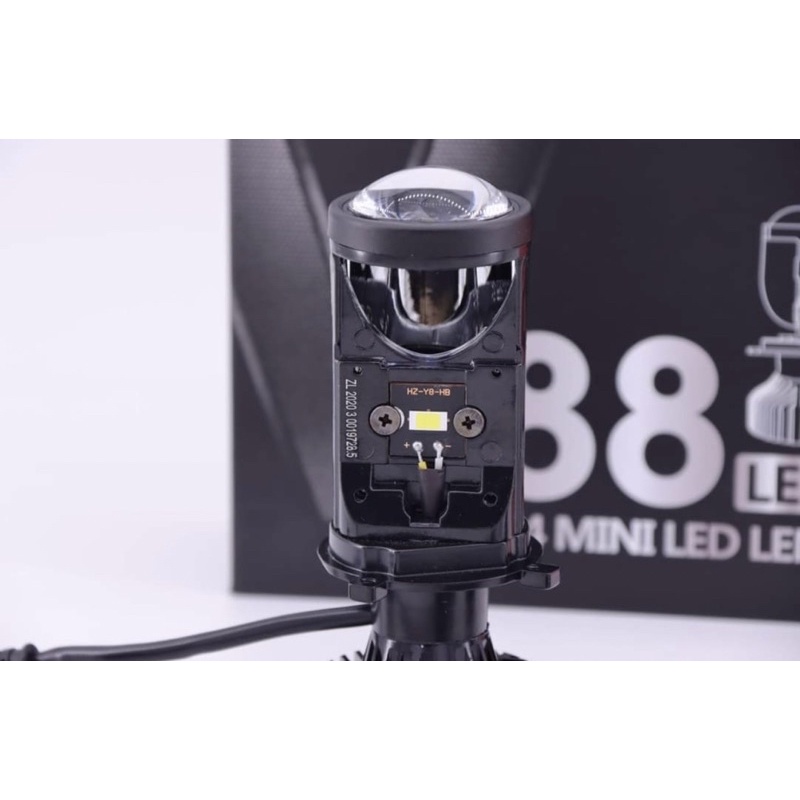 V88 Macrone Mini Projector Premium Lens