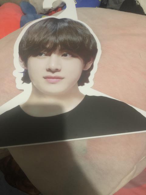 Hanger Kpop / Gantungan Baju V Taehyung Bts