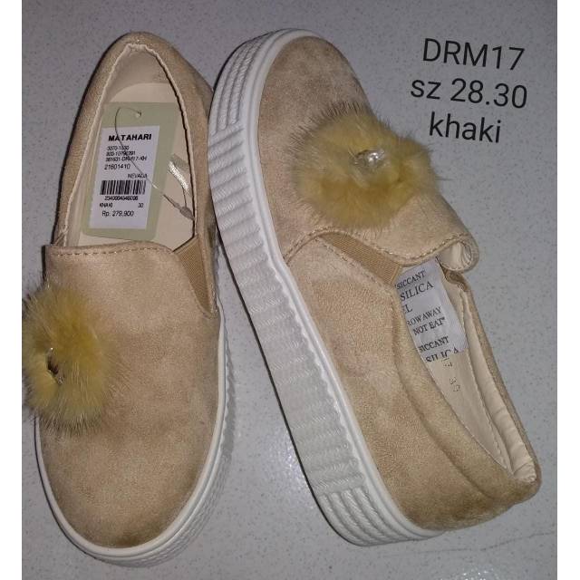 Sepatu nevada anak