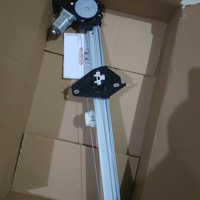 Regulator power window depan kiri crv gen3 2007 2008 2009 2010 2011 2012 dinamo motor power window c