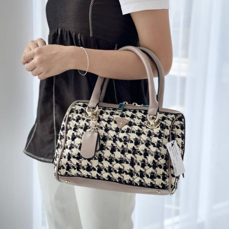 Guess Cessily Box Satchel Bag Original / Tas Guess Original / Guess Bag / Guess Satchel