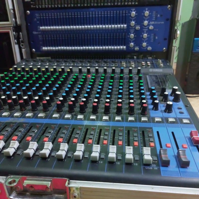 mixer yamaha mg20xu bekas