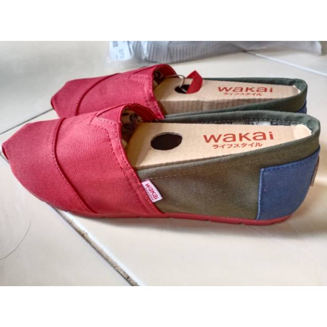 Sepatu Wakai slip on original