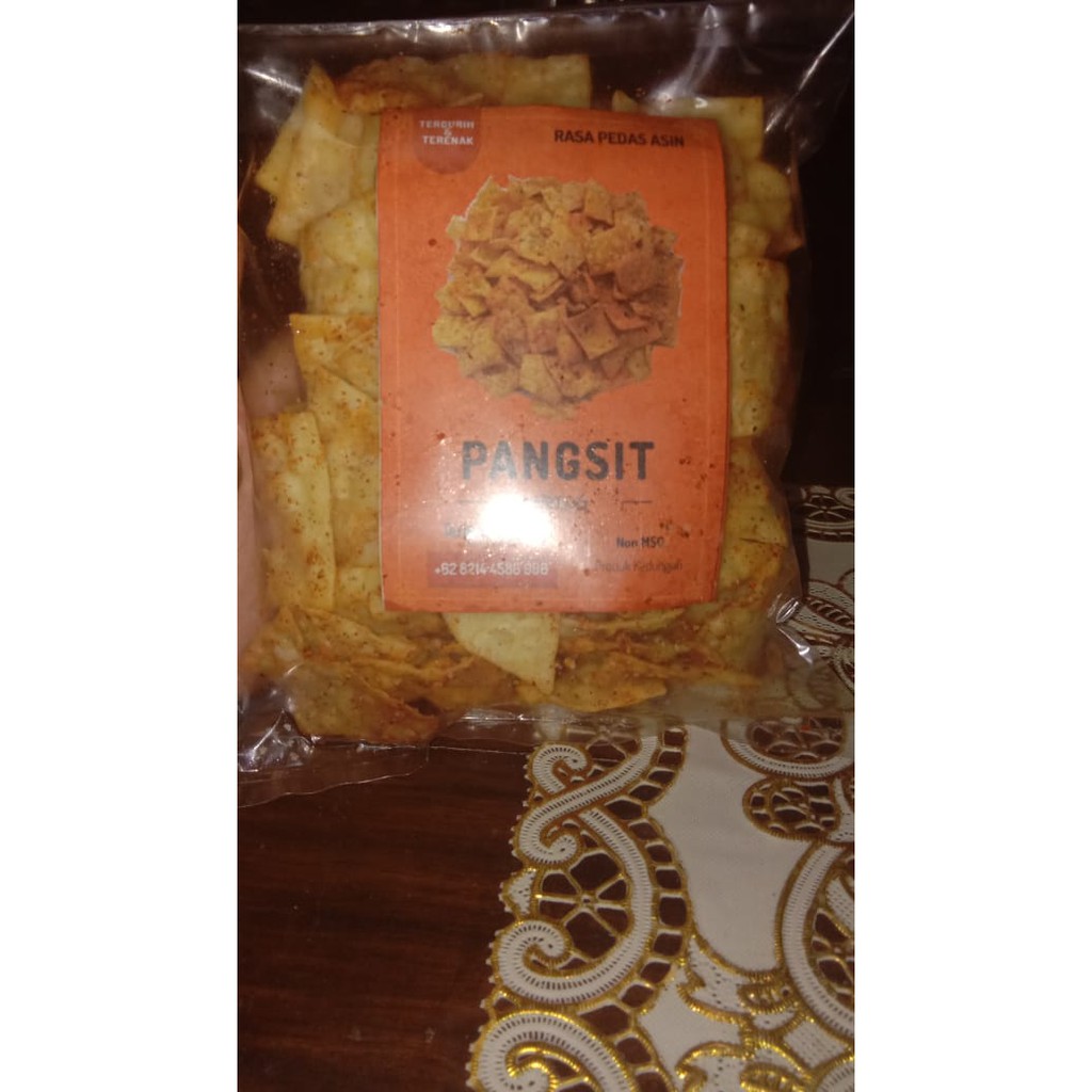

Pangsit kering pedas asin
