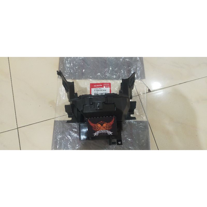 cover tempat aki new PCX 150 lokal ori ahm