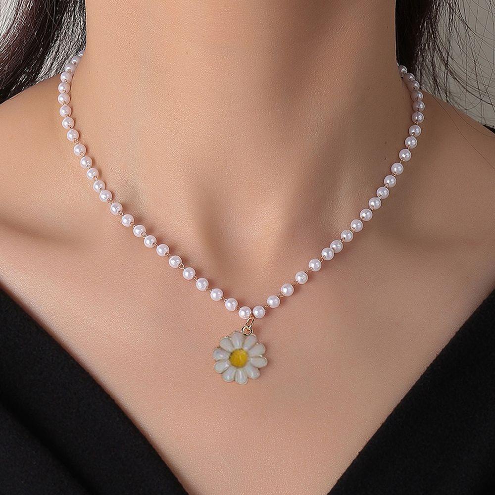 Kalung Daisy Putih Nanas Lucu Bunga Minyak Fashion Liontin