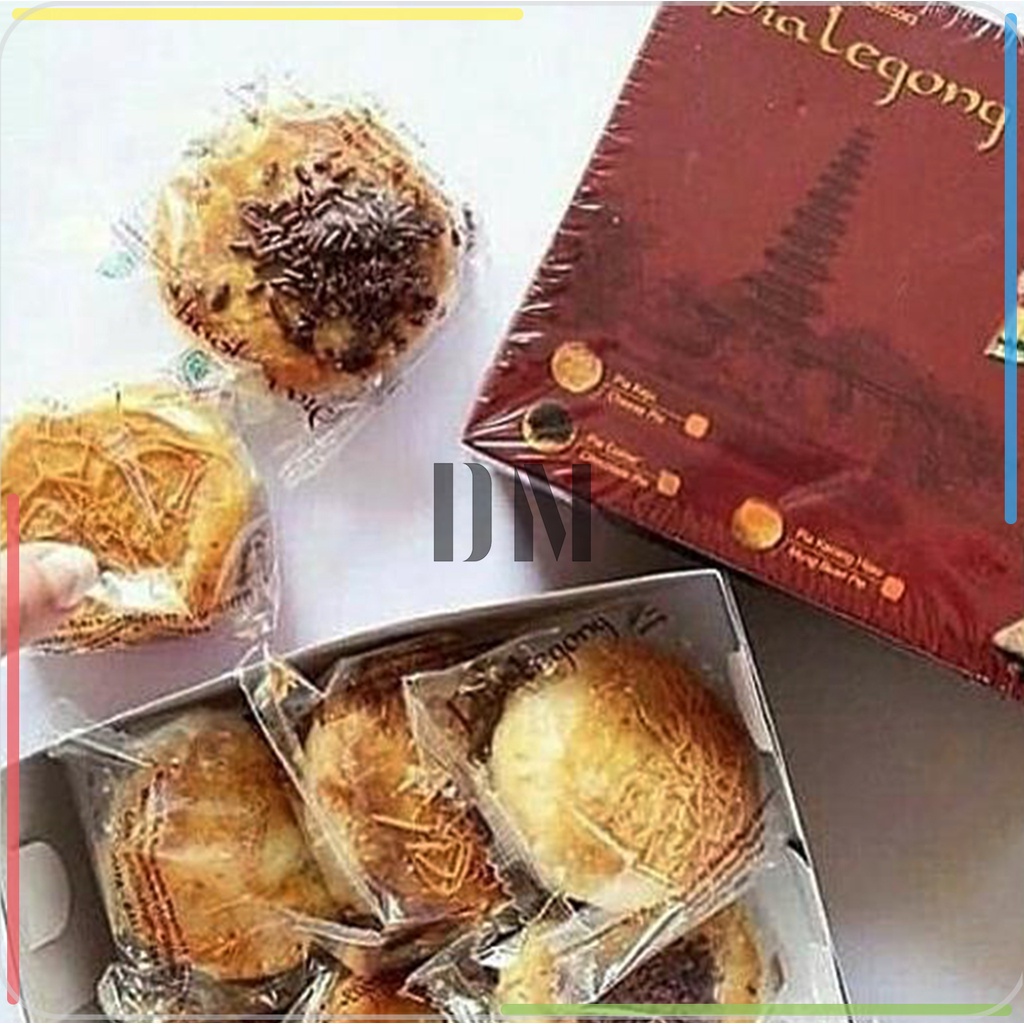 

Pia Legong Bakpia Oleh Oleh Khas Asli Bali Mix Coklat Keju Kacang Hijau Isi 6 8 Pcs Box