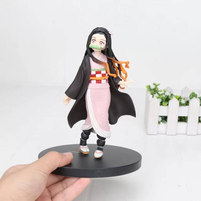 Kimetsu No yaiba Nezuko Kamado Figure Pajangan
