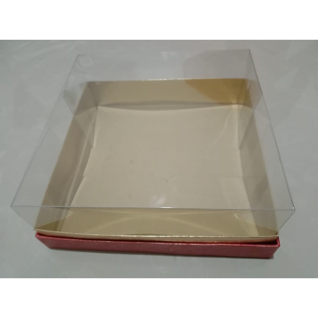 

Alas double karton 30*30*12 (karton nya saja per pcs)