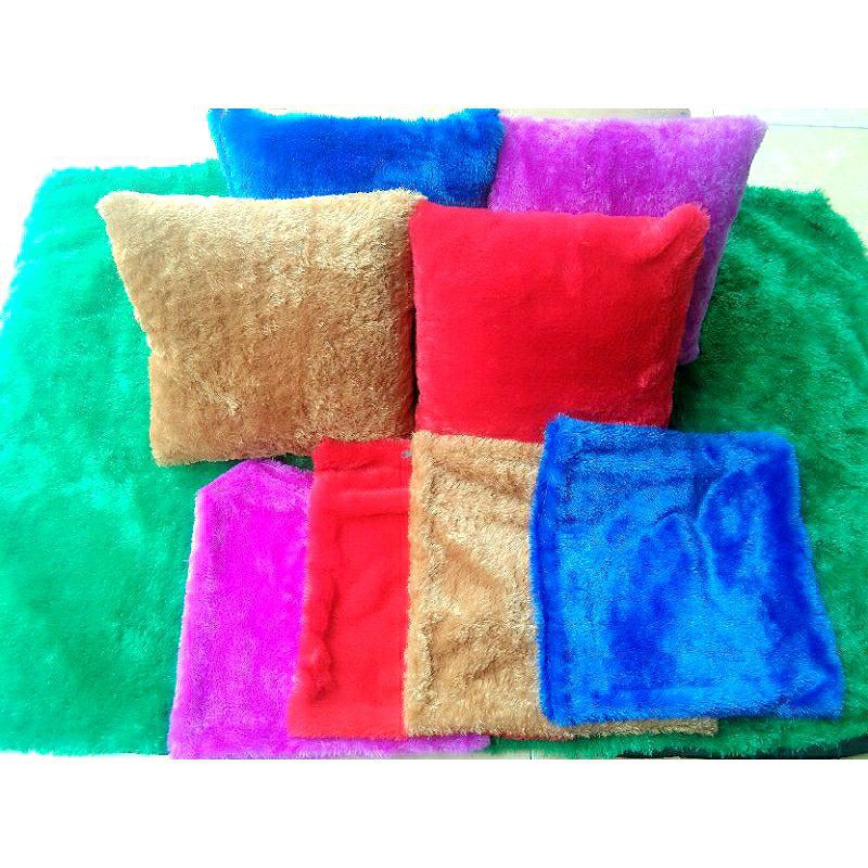 Sarung Bantal Sofa Bulu Rasfur