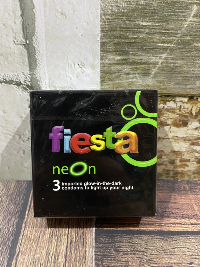 fiesta neon kondom