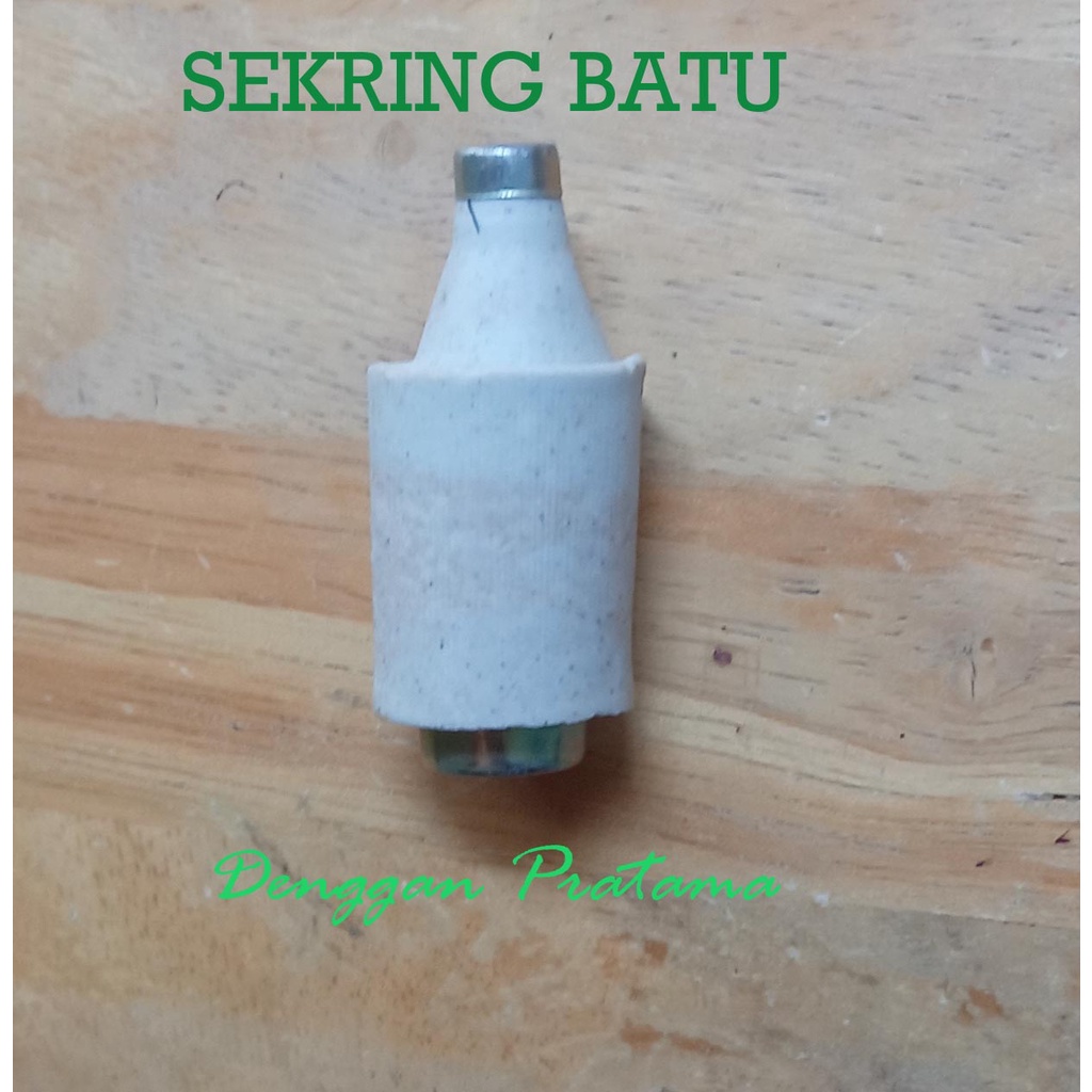 Sekring Batu Zekering Keramik Skring 6A, 10A