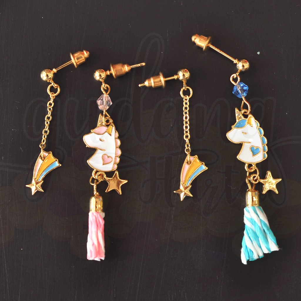 Anting Stud Asimetris Unicorn and Rainbow Anting Jepit Panjang Lucu Unik GH 203306