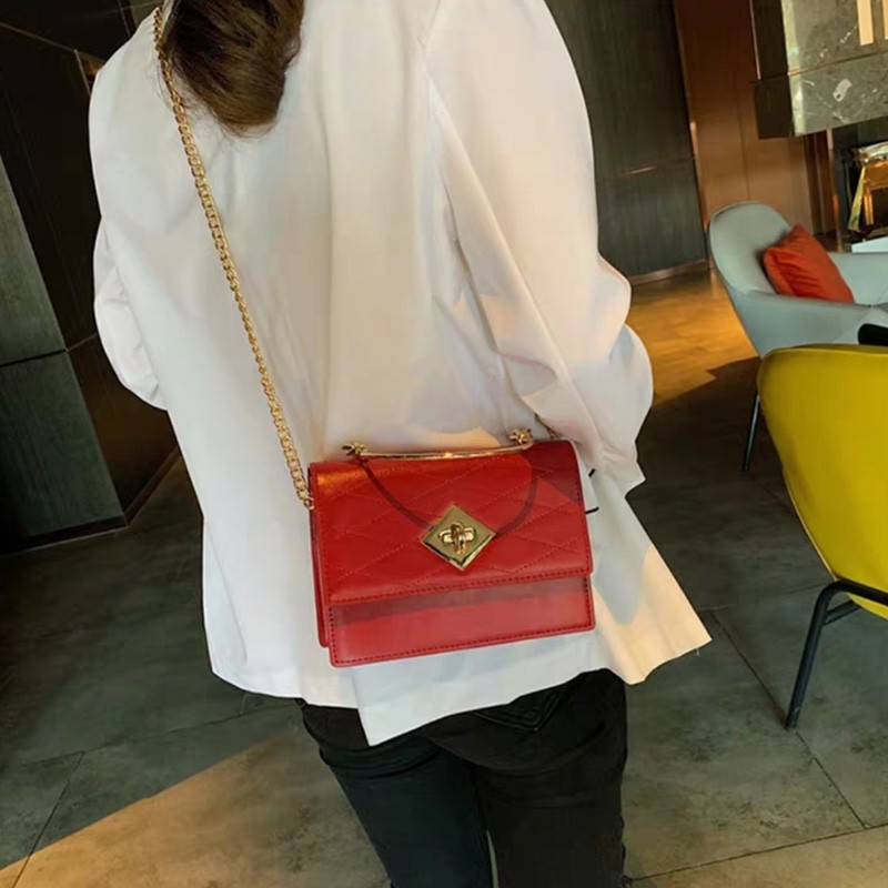 warna merah tas impor cewek fashion  bahan kulit sentetis tali rantai selempang