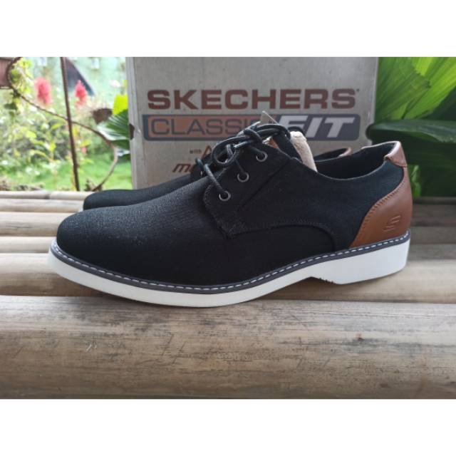 skechers parton wilcon