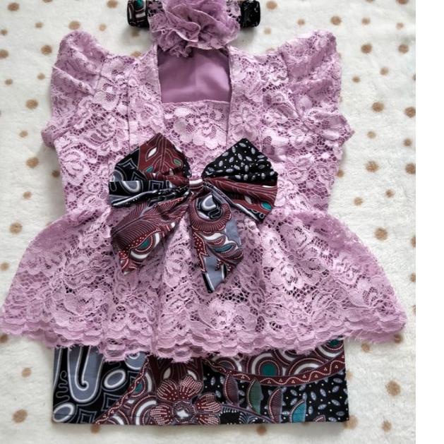 Bagus Dipakai.. KEBAYA BAYI / KEBAYA ANAK PEREMPUAN / KUTUBARU PITONAN TEDAK SITEN