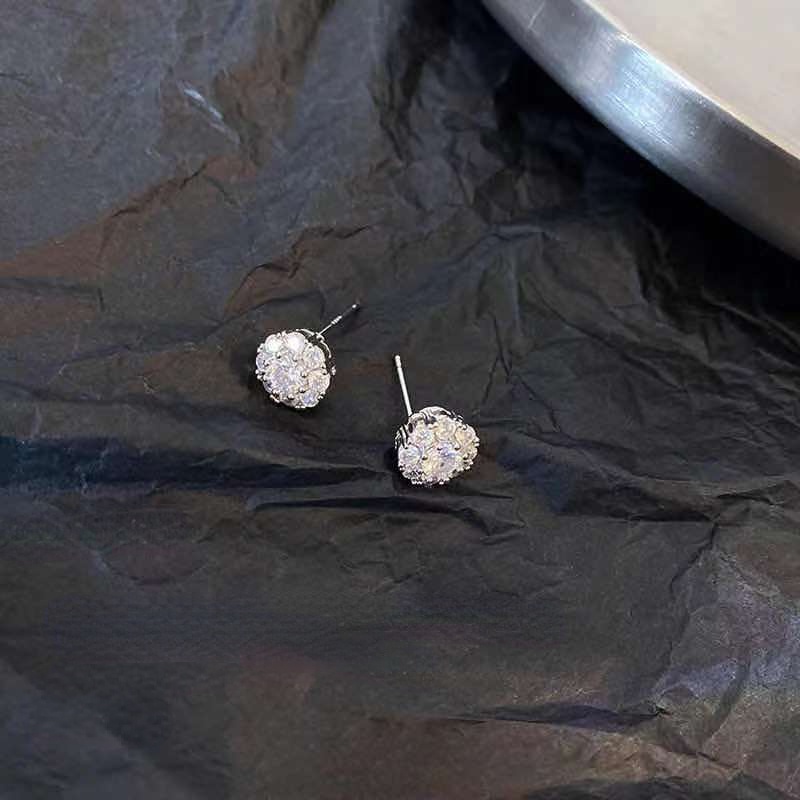 Set Anting Cincin Kalung Desain Berlian Micro-encrusted Dapat Diputar Untuk Wanita