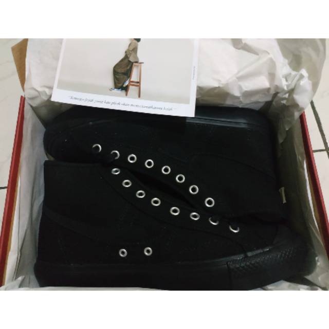 Sepatu Compass Gazelle HI Full Black