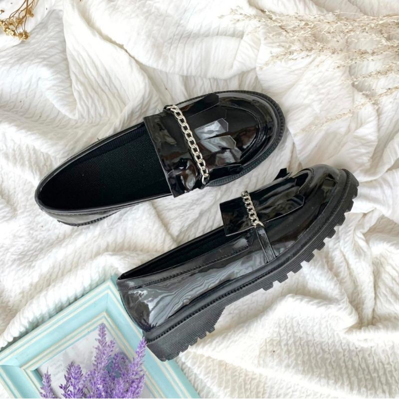 Sepatu Docmart Kalina / Sepatu Loafers Wanita / Sepatu Wanita