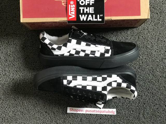 VANS OLDSKOOL CHECKERBOARD BLACK WHITE