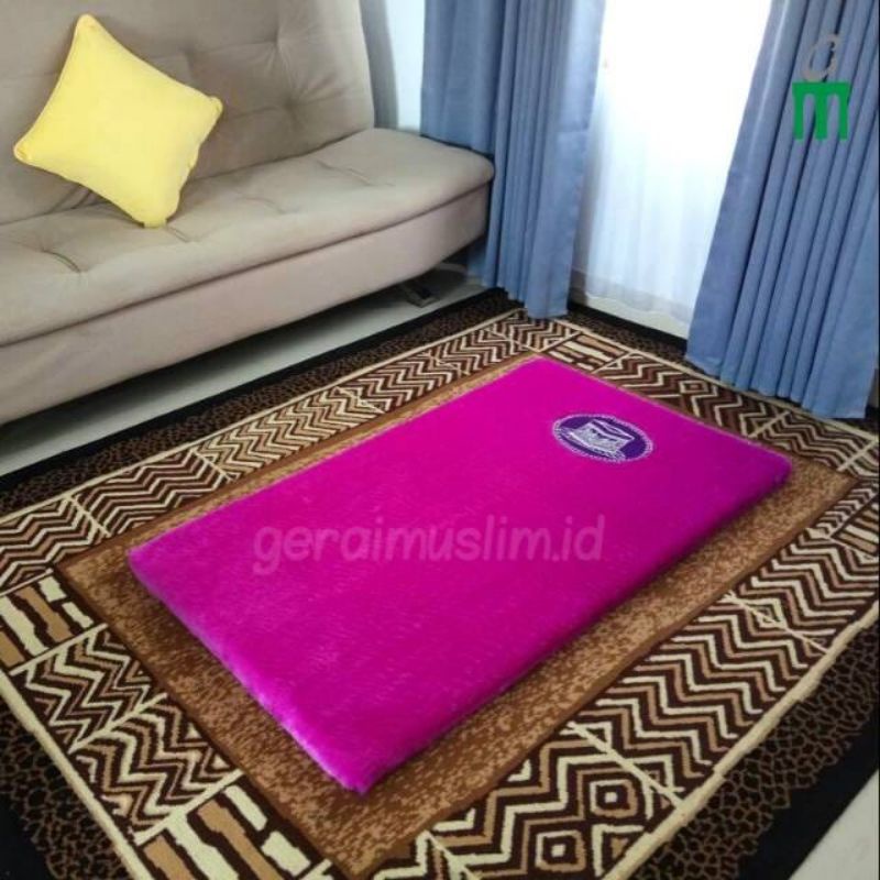 Sajadah Super Tebal Busa 4cm Sejadah Bulu Rasfur Empuk Lembut Tebel Alas Sholat-7