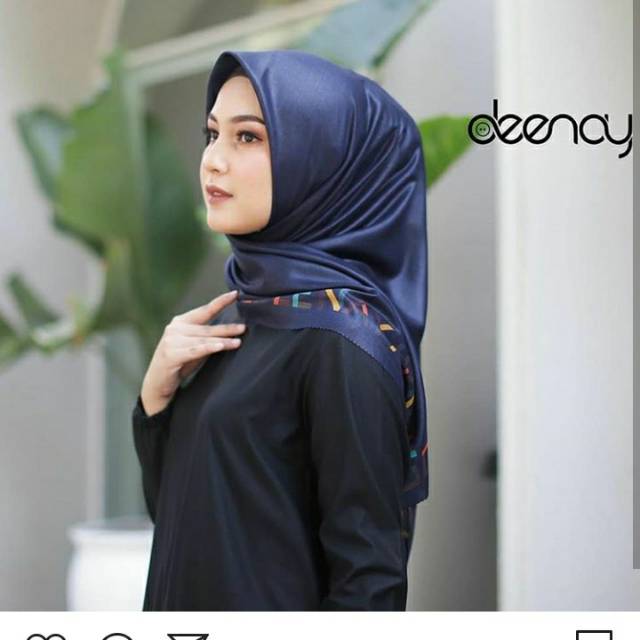 deenay diara navy