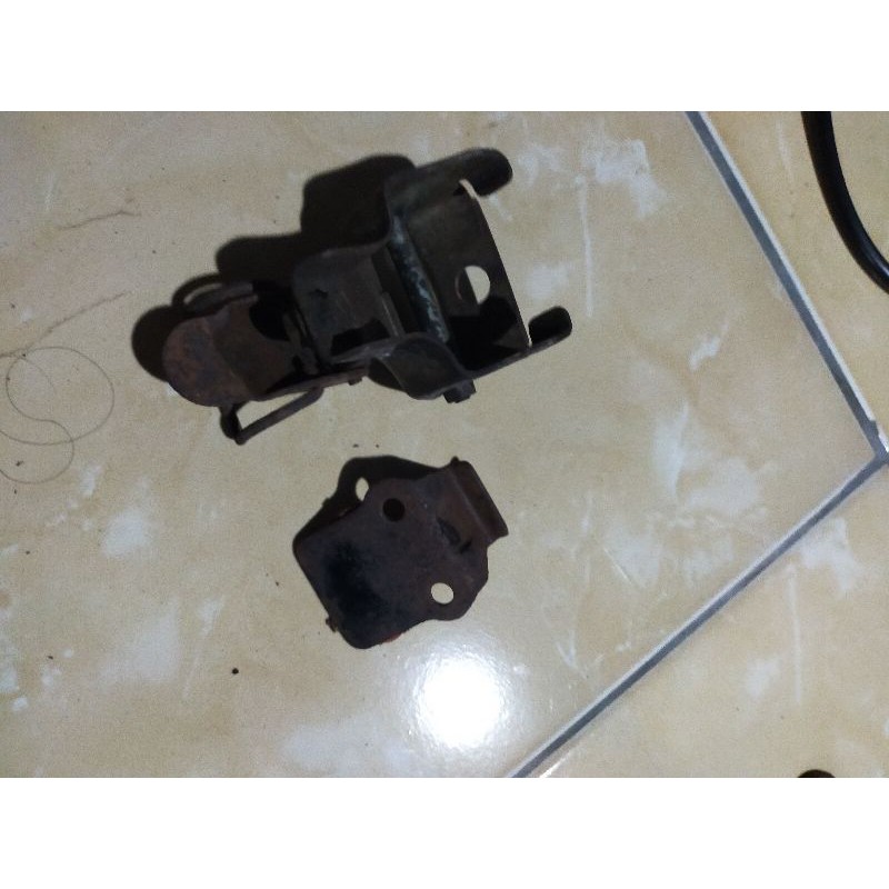 kunci jok yamaha v75