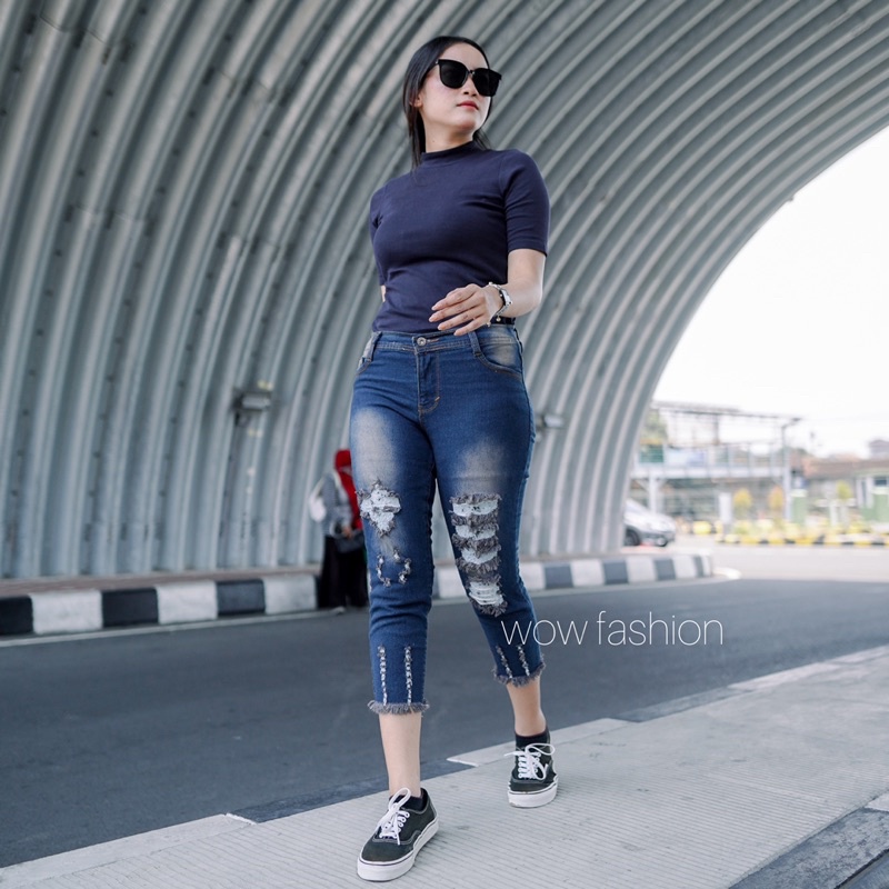 WOW-Jenner Celana Jeans//Celana 7/9 Ripped Wanita//Celana Jeans Wanita//Celana Sobek Wanita